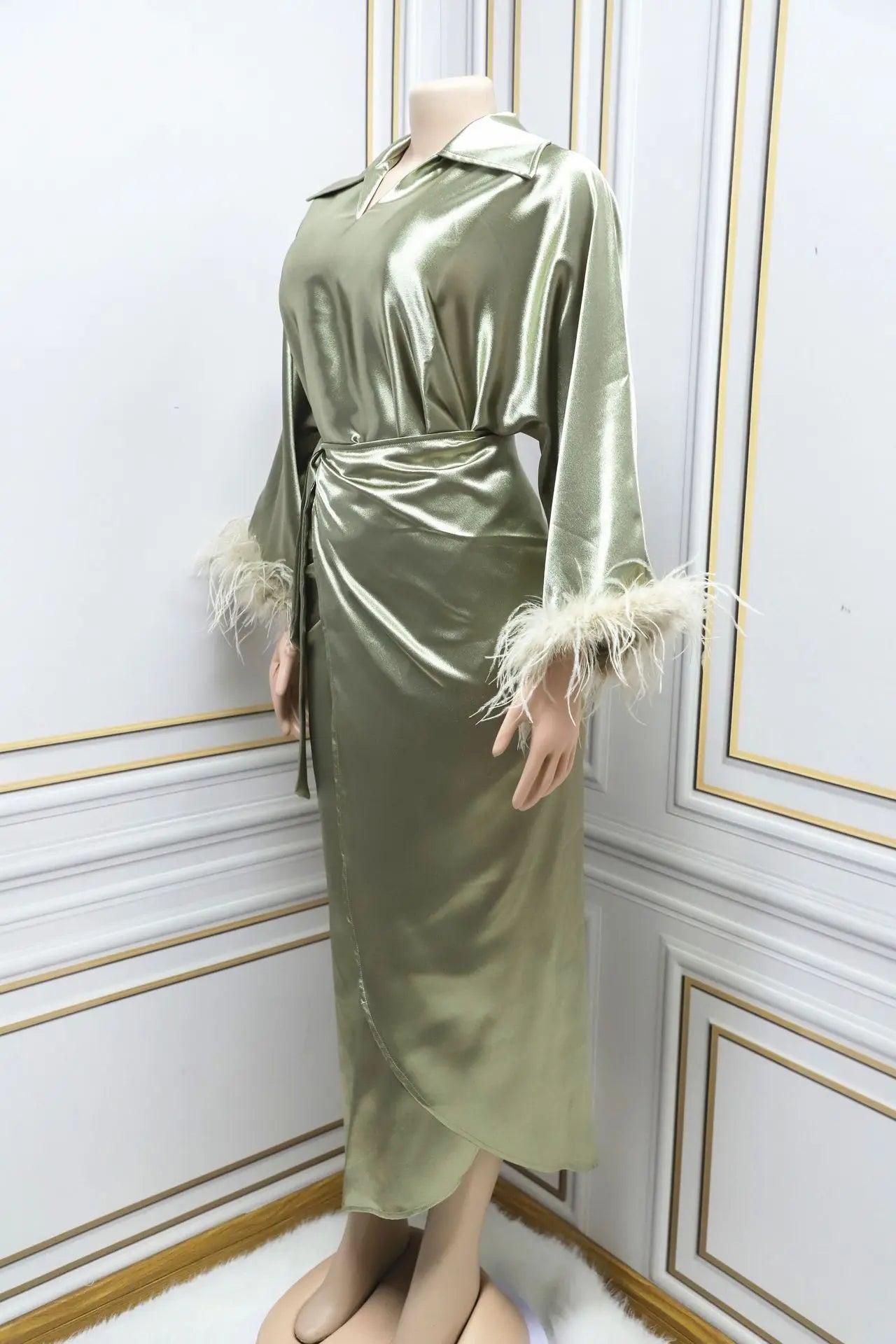 Trendy Long-Sleeve Green Abaya Maxi Dress