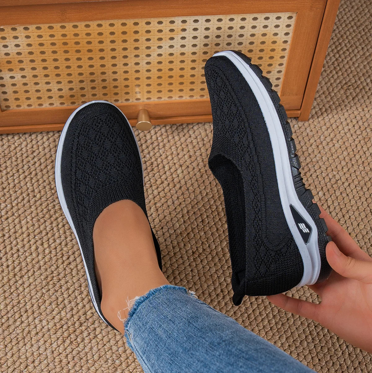 Comfortable Women's Casual Slip-On Walking Shoes