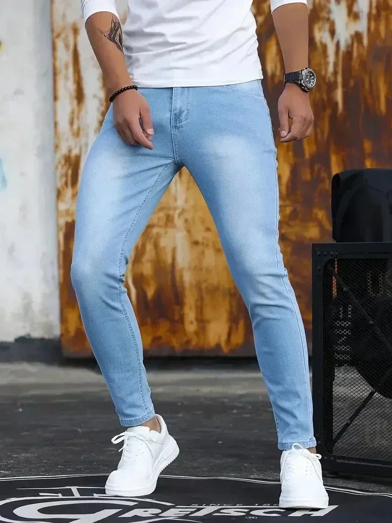 Men's Classic Slim Fit Stretch Jeans