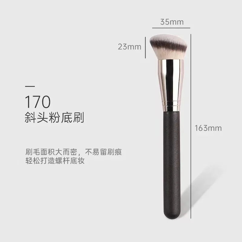 Professional Synthetic Hair Makeup Brush with Wood Handle