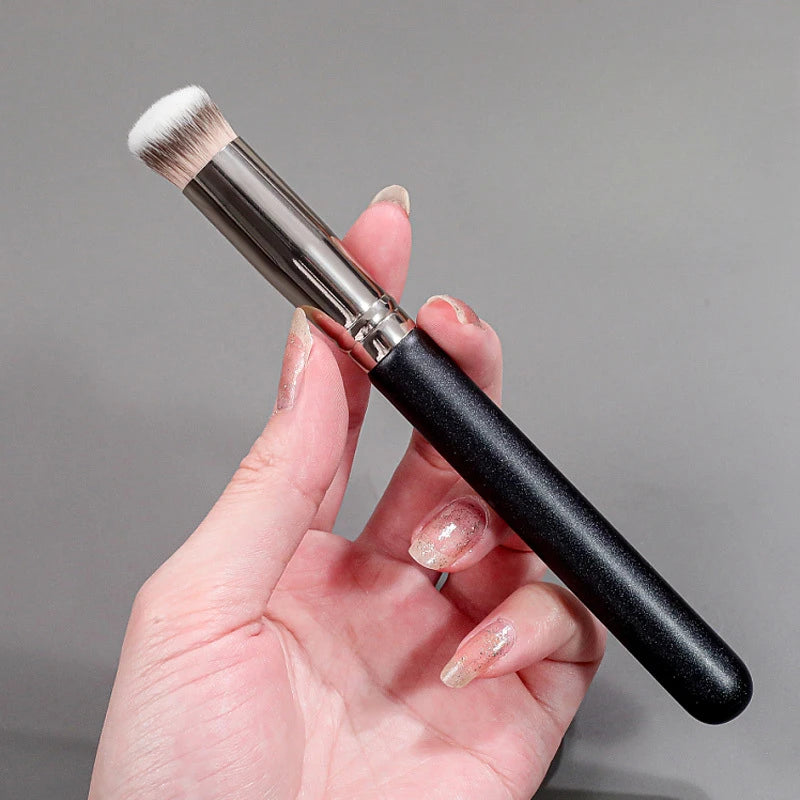 Professional Synthetic Hair Makeup Brush with Wood Handle