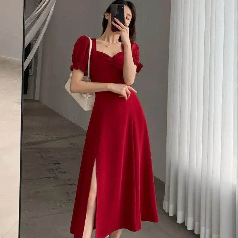 Elegant Slim-Fit Tiered Mid-Calf Dress