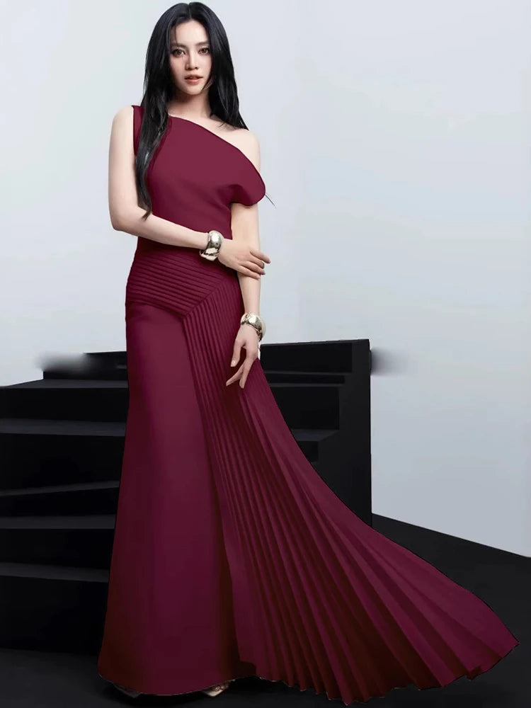 Elegant Sleeveless Pleated Ankle-Length Dress